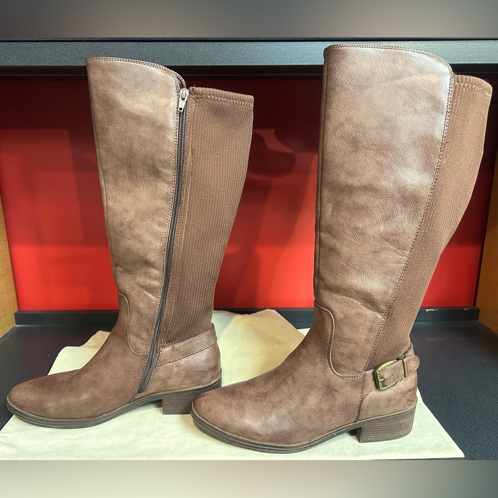 Baretraps McKayla Brown Boots Man Made Stretchy Elastic Back Women’s Size 10M